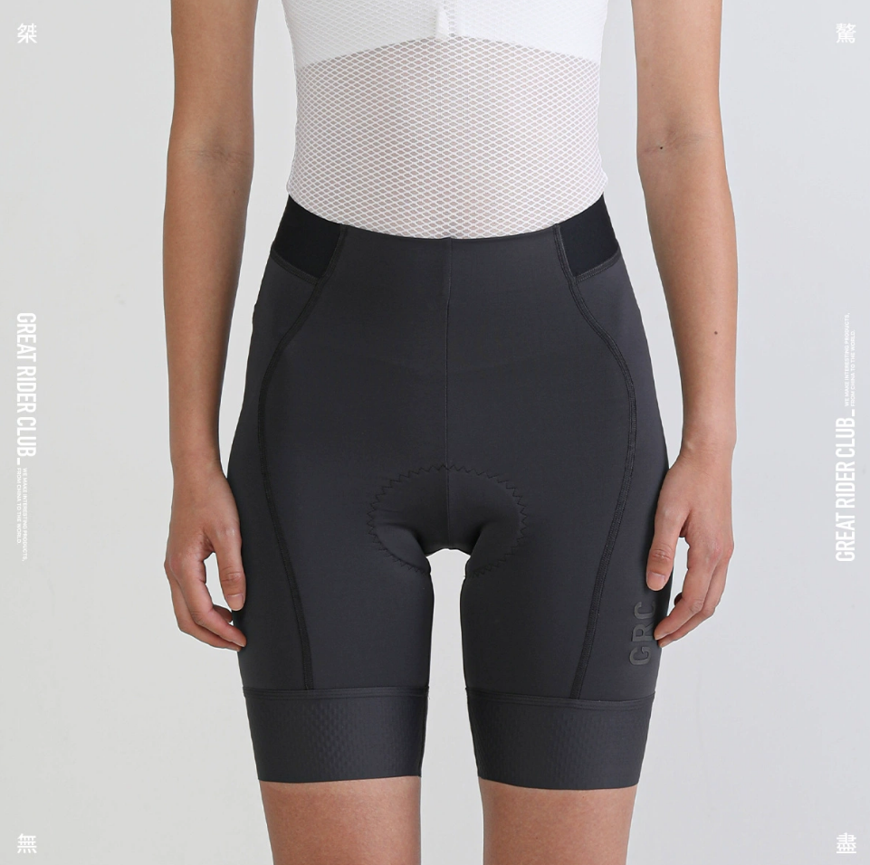 WOMEN'S TECH SHORTS (SS23)