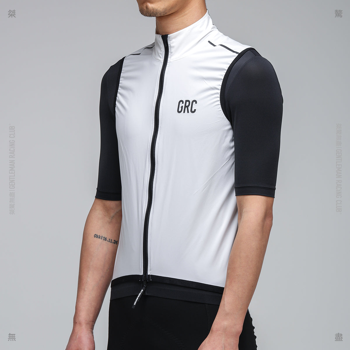 Classic Tech Wind Vest