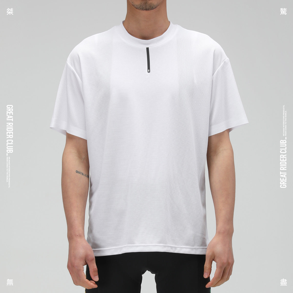 TECH REFLECTIVE T-SHIRT